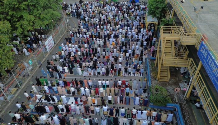 IdulAdha 1446 H, Pelindo Regional 4 Gelar Sholat Ied di Area Pelabuhan Makassar