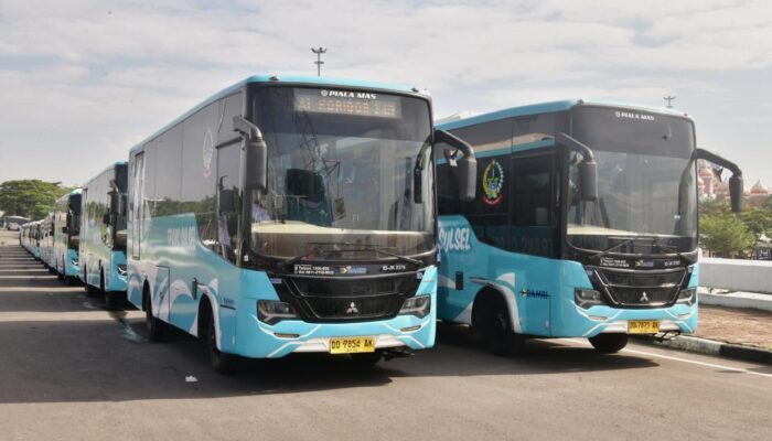 Bus Trans Sulsel Layani Masyarakat Pagi-Malam, Gratis hingga Desember 2025