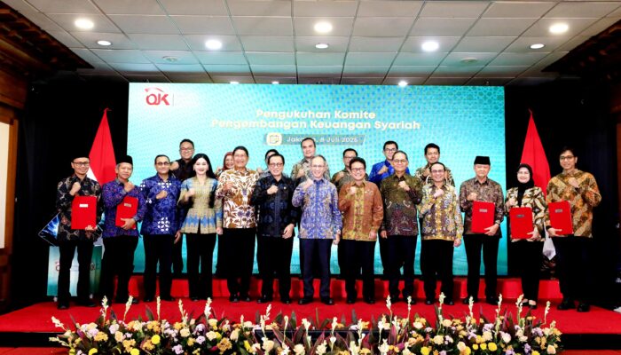 Transformasi Penguatan Keuangan Syariah, OJK Kukuhkan Komite Pengembangan Keuangan Syariah (KPKS)