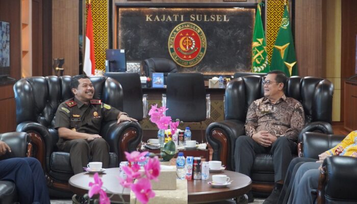 Kanwil DJP Sulselbartra dan Kejati Sulsel Perkuat Sinergi untuk Pertumbuhan Ekonomi Daerah