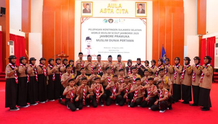 Lepas Pramuka Kontingen Sulsel ke World Muslim Scout Jamboree 2025, Gubernur Sulsel Beri Pesan Khusus