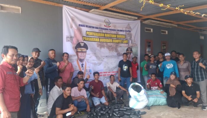 Pemprov Sulsel Ubah Kebiasaan Petani Rumput Laut dari Botol Plastik ke Buoy Ramah Lingkungan