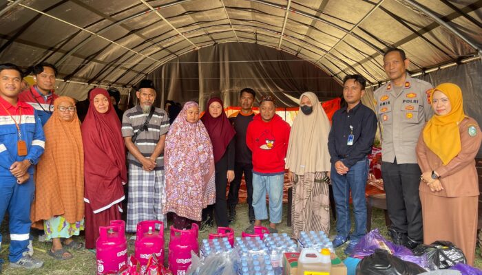 Pertamina Patra Niaga Sulawesi Salurkan Bantuan Tanggap Darurat untuk Korban Kebakaran di Kelurahan Watang Soreang