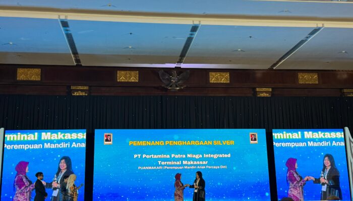 Pertamina Patra Niaga Sulawesi Raih Silver Award di CSR & PDB Awards 2025 Lewat Program PUANMAKARI Integrated Terminal Makassar