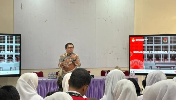 SMA Negeri 4 Makassar, Menjadi Sekolah ke, 5 yang di Grebeg KPU Kota Makassar
